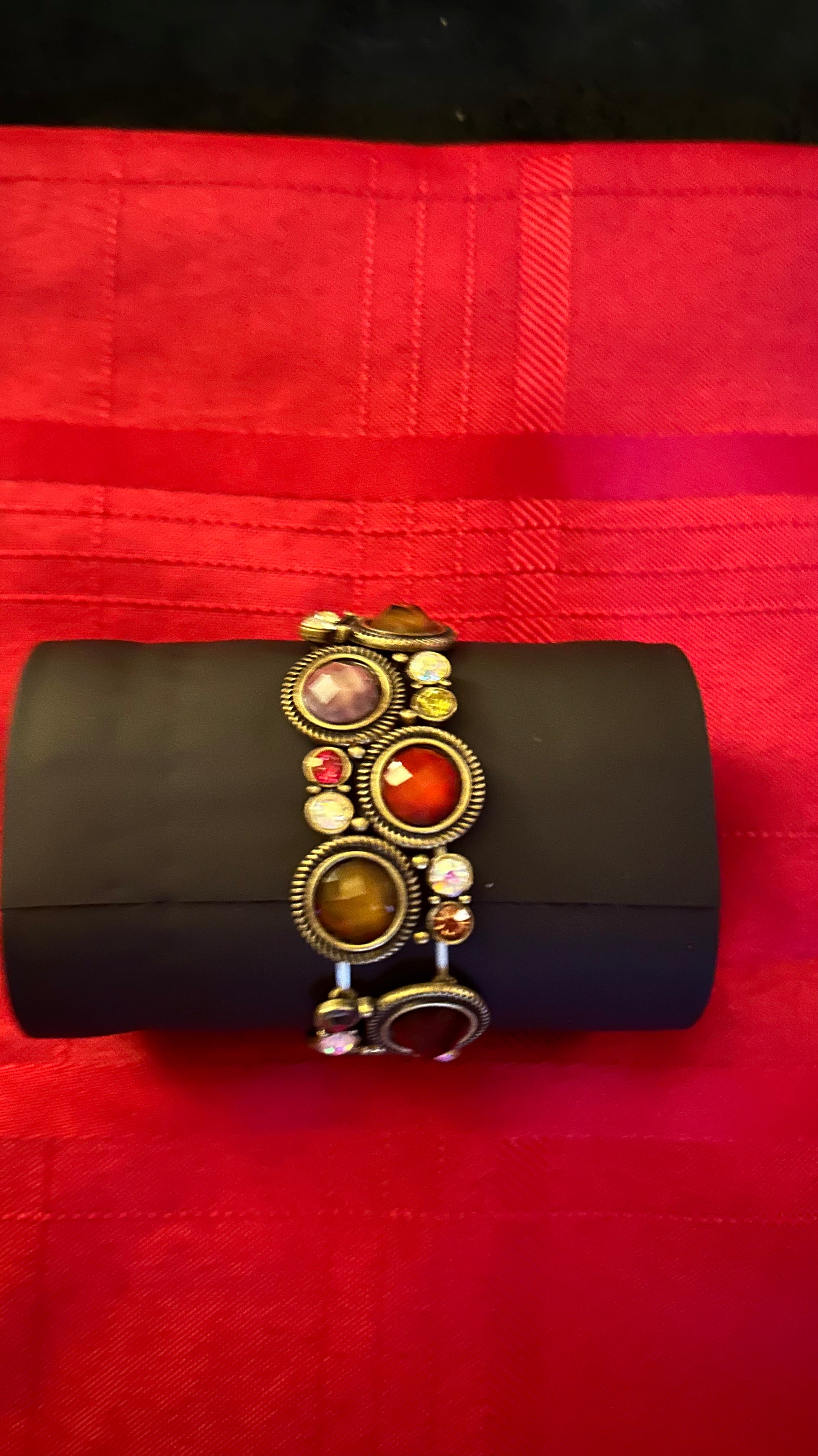 vintage-style stretch cuff bracelet
