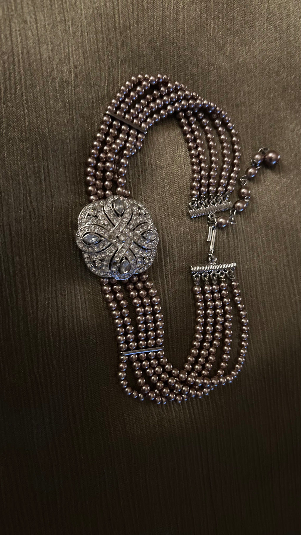 vintage multi-strand pearl choker necklace