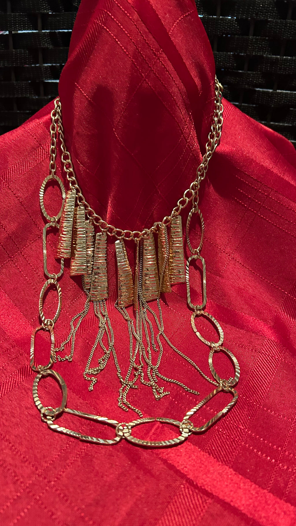 Bib or fringe-style necklace
