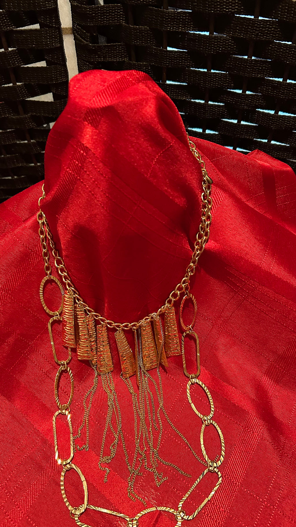 Bib or fringe-style necklace