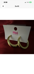 MIA Collection Gold Tone Round Hoop Earrings Metal Butterfly
Closure No Stone